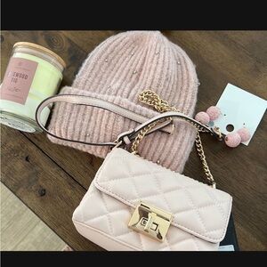 Elegant Pink Quilted Handbag